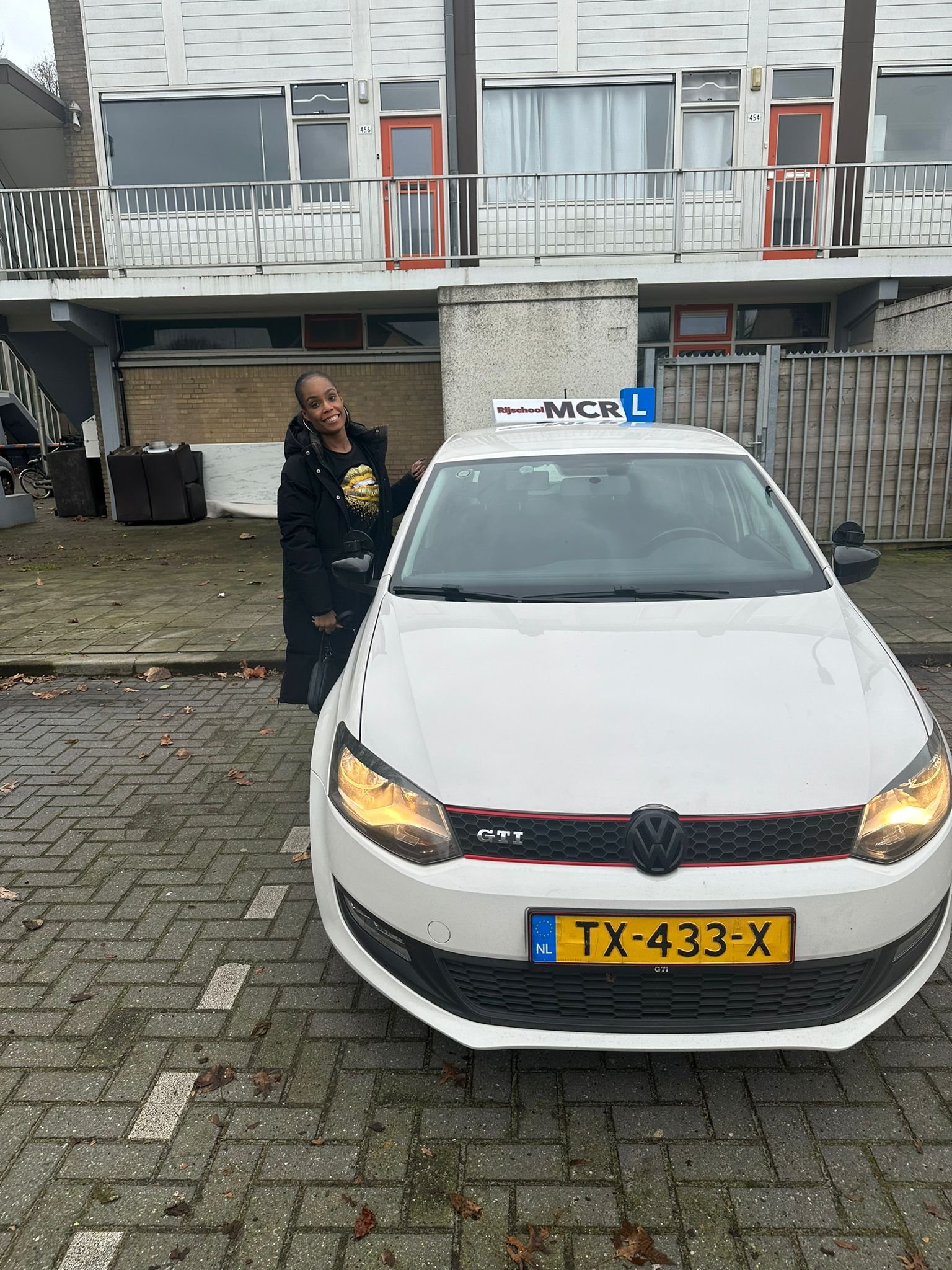 Geslaagd bij Rijschool MCR
